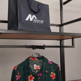 Store Decoration 3-Piece Set - Image 2