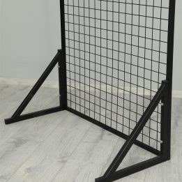 Triangular Leg Wire Panel - Image 3